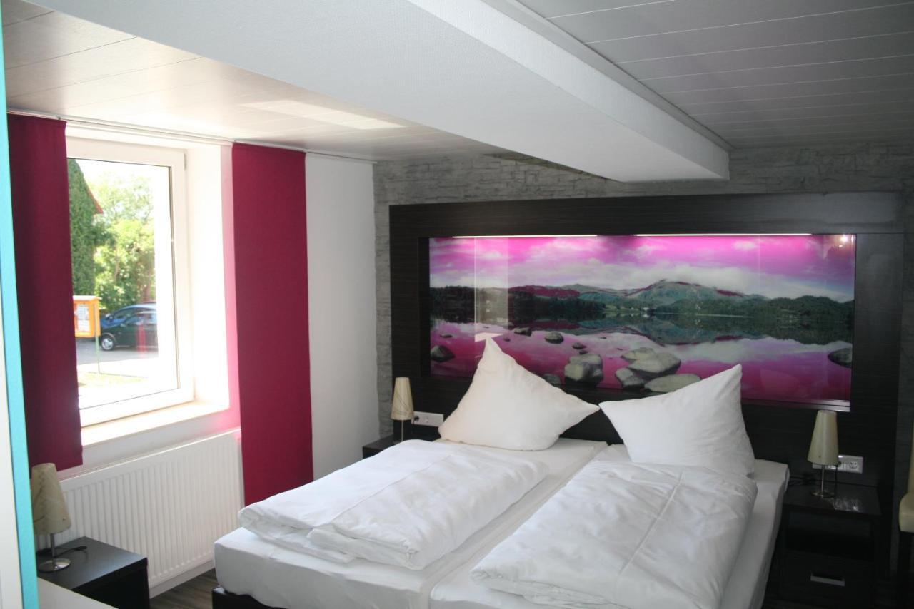 Familienhotel "Rhoen Feeling" Bernshausen Buitenkant foto