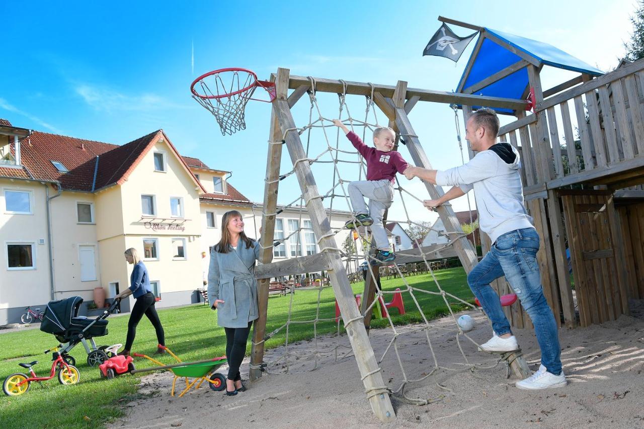Familienhotel "Rhoen Feeling" Bernshausen Buitenkant foto